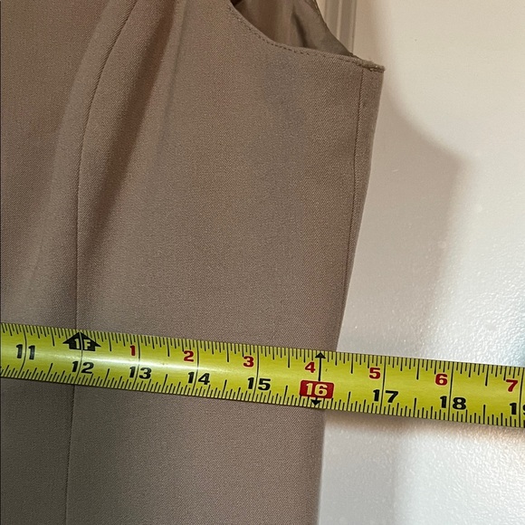 Vintage HW NEW YORK Tan Button-Up Vest - Picture 5 of 7